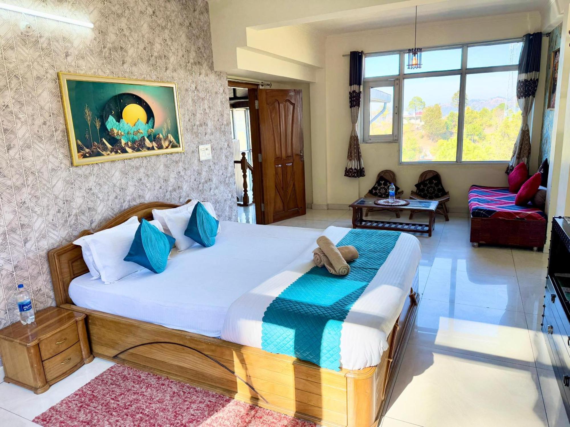The Auriga 3Bhk Fully Entair Villa With Bonfire In Kasauli I Pvt Stay I Open Air Terrace I Kitchen Livingroom I Lawn Bonfire I Gaming Zone Kültér fotó