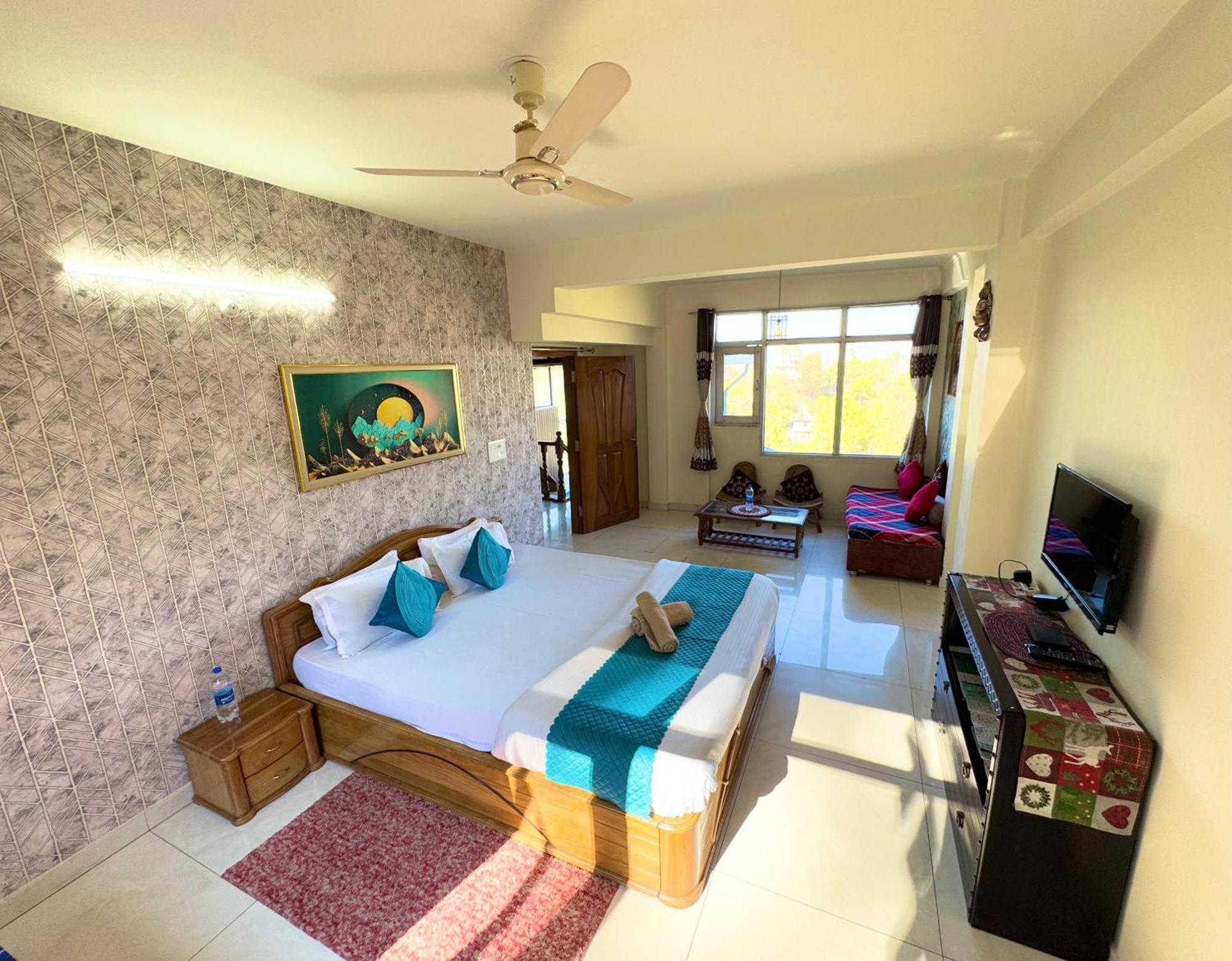 The Auriga 3Bhk Fully Entair Villa With Bonfire In Kasauli I Pvt Stay I Open Air Terrace I Kitchen Livingroom I Lawn Bonfire I Gaming Zone Kültér fotó