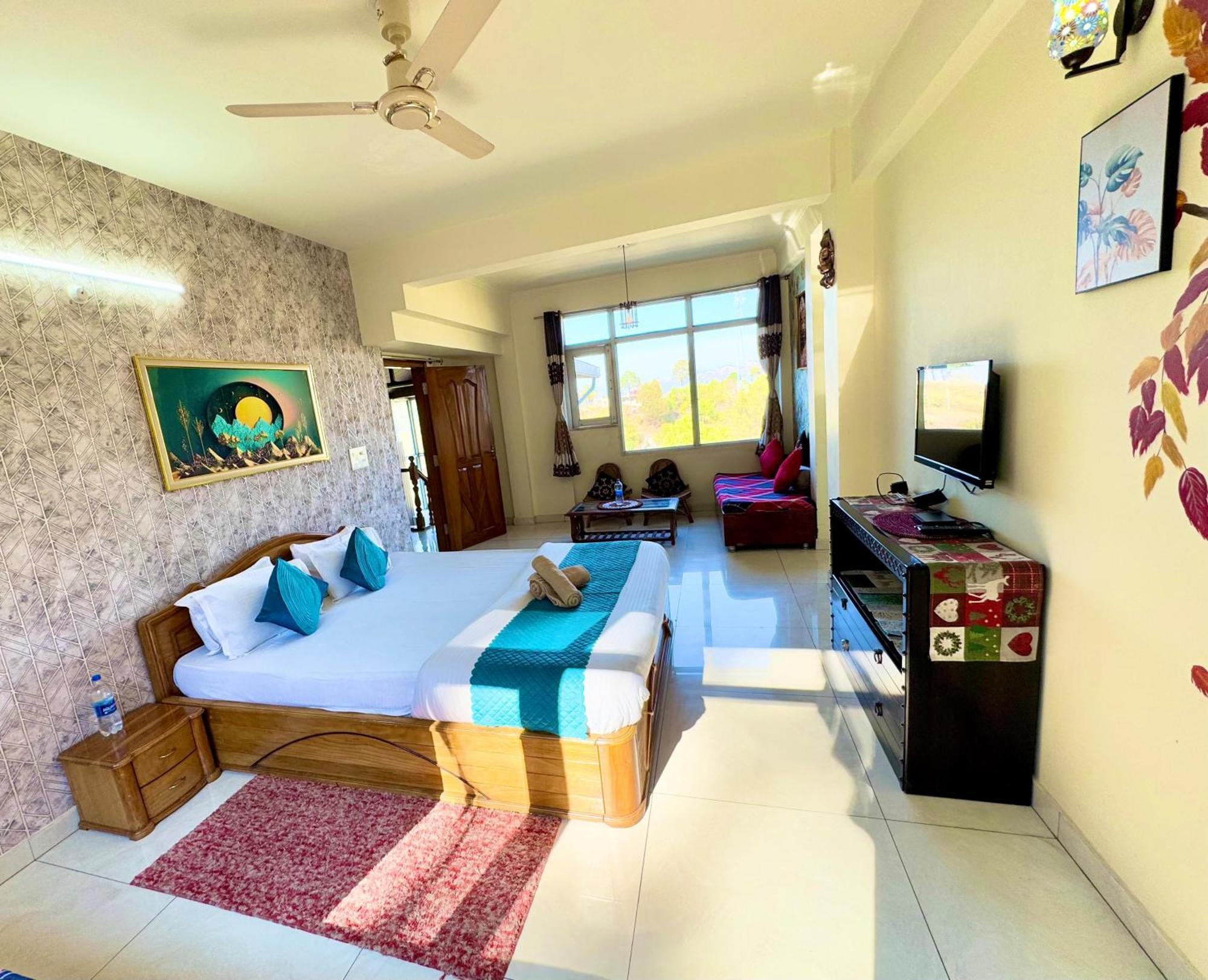 The Auriga 3Bhk Fully Entair Villa With Bonfire In Kasauli I Pvt Stay I Open Air Terrace I Kitchen Livingroom I Lawn Bonfire I Gaming Zone Kültér fotó