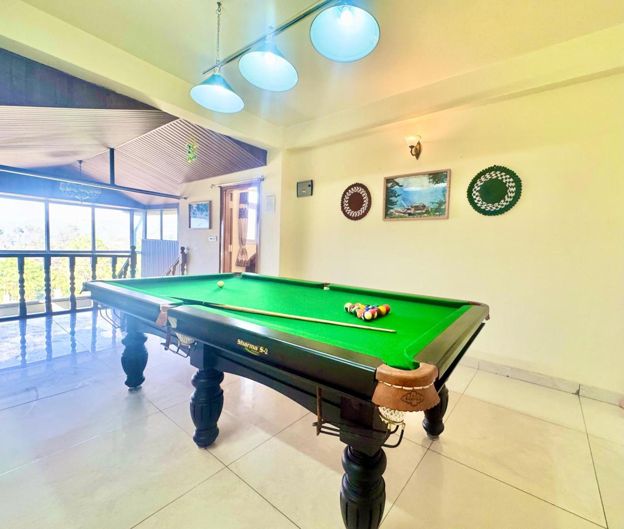 The Auriga 3Bhk Fully Entair Villa With Bonfire In Kasauli I Pvt Stay I Open Air Terrace I Kitchen Livingroom I Lawn Bonfire I Gaming Zone Kültér fotó